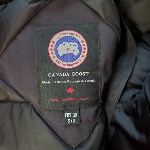 Canada Goose Kensington Parka Down Jacket Black Hooded 2506LA Size Small - Picture 11 of 15
